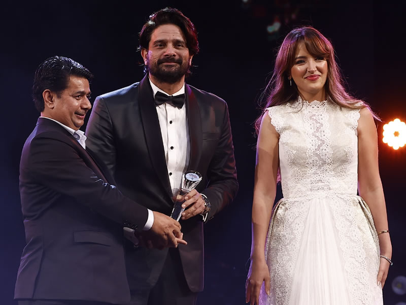Filmfare Achievers Awards – Only on B4U Music USA and B4U Plus Canada channels!